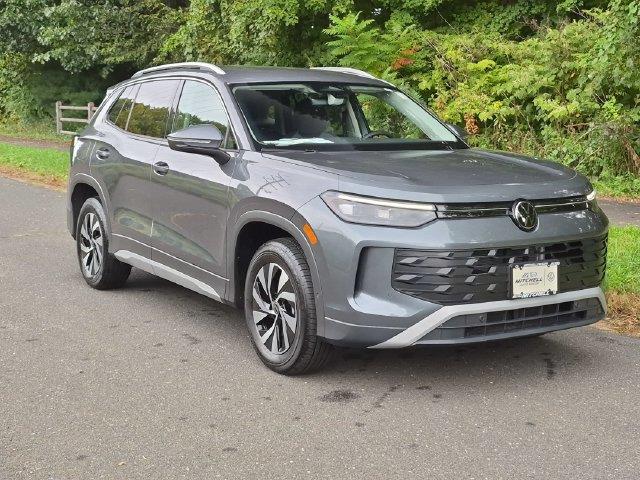 2026 Volkswagen Tiguan - $32,000