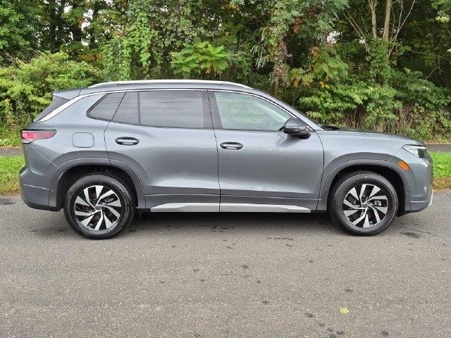 2026 Volkswagen Tiguan - $32,000