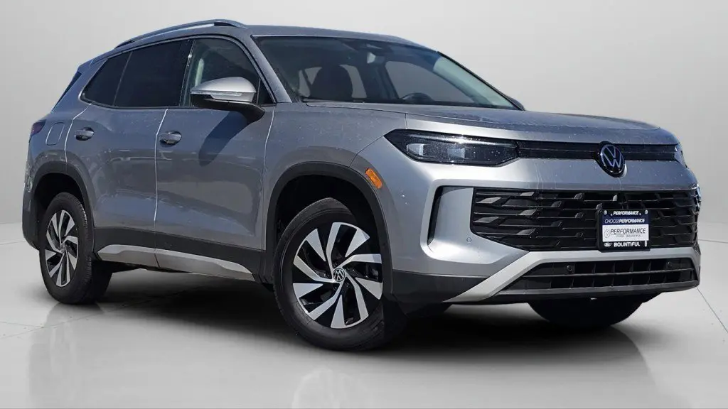 2025 Volkswagen Tiguan S 4Motion