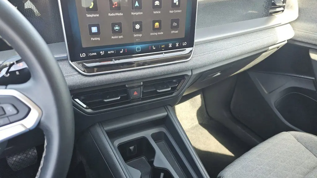 2025 Volkswagen Tiguan S 4Motion