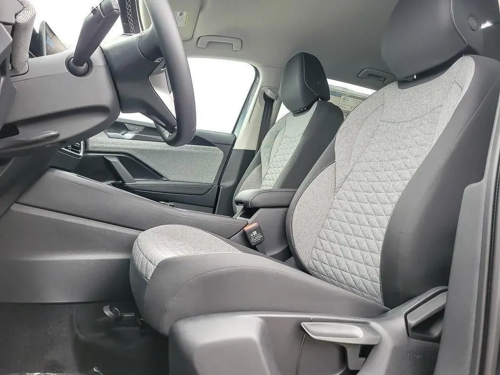 2026 Volkswagen Tiguan - $30,595