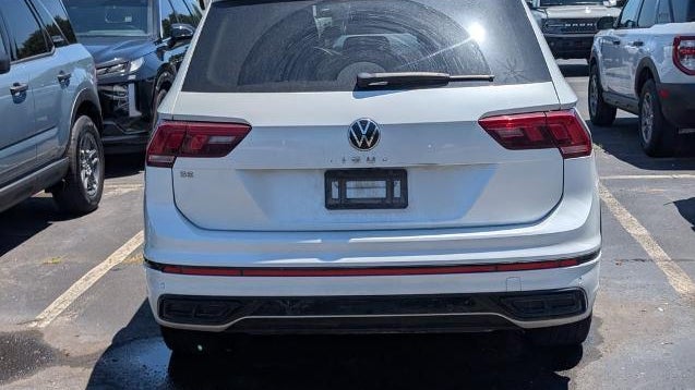 2022 Volkswagen Tiguan SE R-Line Black