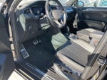 2023 Tiguan Thumbnail 5