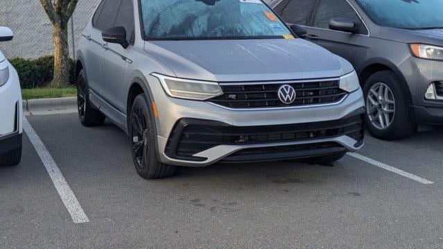 Preowned 2023 Volkswagen Tiguan SE R-Line Black for Sale