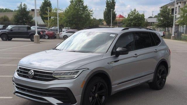 2023 Volkswagen Tiguan SE R-Line Black
