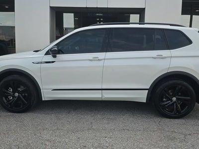 2024 Volkswagen Tiguan SE R-LINE Black 4DR SUV