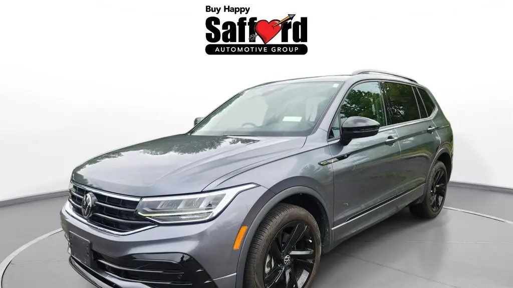 Preowned 2023 Volkswagen Tiguan SE R-Line Black for Sale