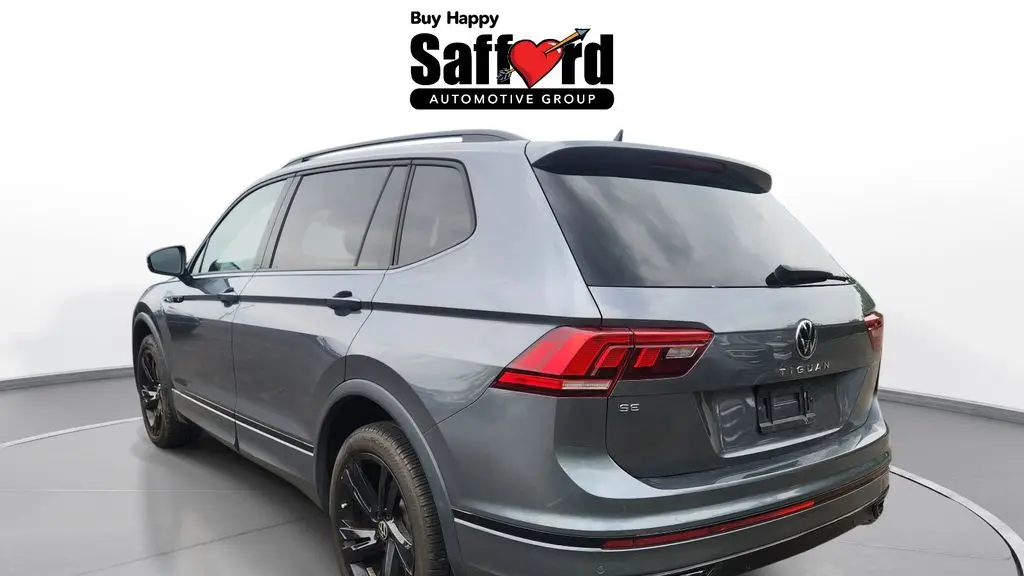 2023 Volkswagen Tiguan SE R-Line Black