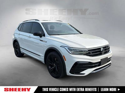 2023 Volkswagen Tiguan SE R-LINE Black 4DR SUV
