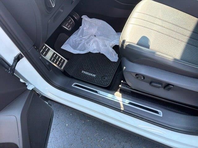 2023 Volkswagen Tiguan - $27,975