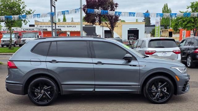 2024 Volkswagen Tiguan SE R-Line Black