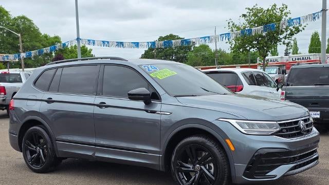 2024 Volkswagen Tiguan SE R-Line Black
