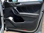 2023 Tiguan Thumbnail 30