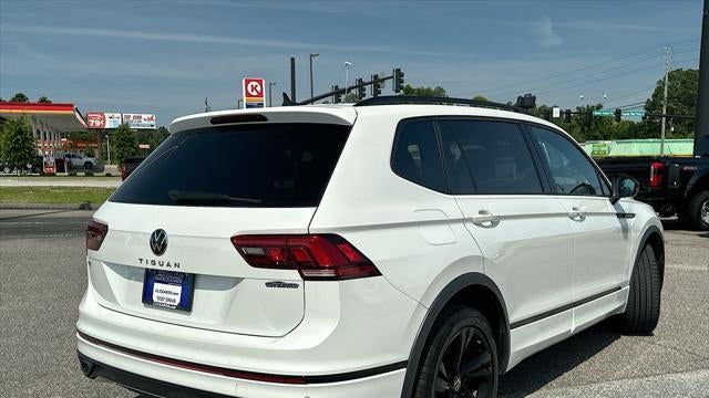 2024 Volkswagen Tiguan SE R-Line Black