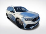 2024 Tiguan Thumbnail 1