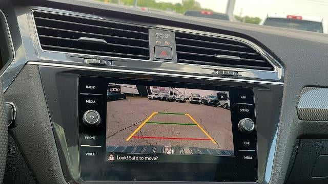 2024 Volkswagen Tiguan SE R-Line Black