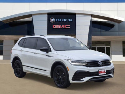 Photo of a 2022 Volkswagen Tiguan SE R-LINE Black 4DR SUV for sale