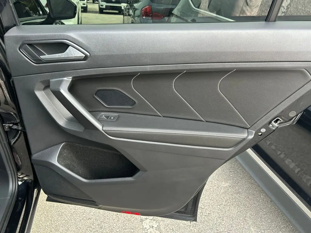 2023 Volkswagen Tiguan - $25,235