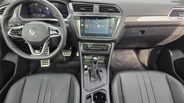 2023 Volkswagen Tiguan SE R-Line Black