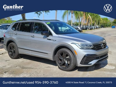 Photo of a 2023 Volkswagen Tiguan SE R-LINE Black 4DR SUV for sale
