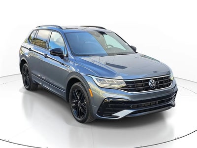 2022 Volkswagen Tiguan SE R-LINE Black 4DR SUV