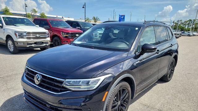 2022 Volkswagen Tiguan SE R-Line Black