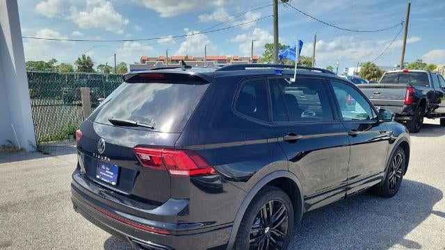 2022 Volkswagen Tiguan SE R-Line Black