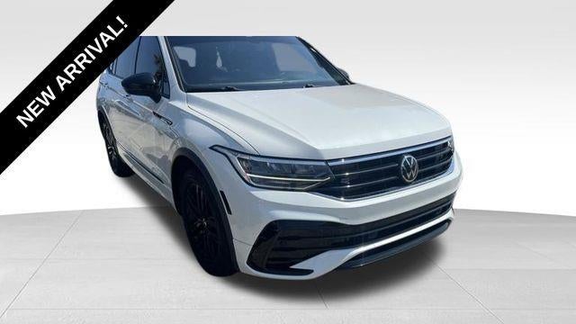 Preowned 2022 Volkswagen Tiguan SE R-Line Black for Sale