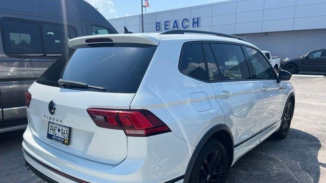 2022 Volkswagen Tiguan SE R-Line Black
