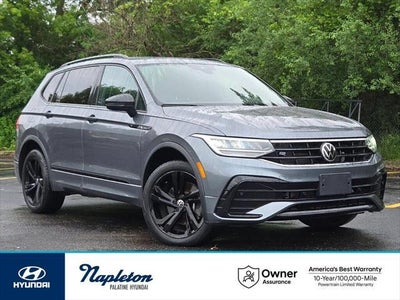 Photo of a 2023 Volkswagen Tiguan SE R-LINE Black 4DR SUV for sale