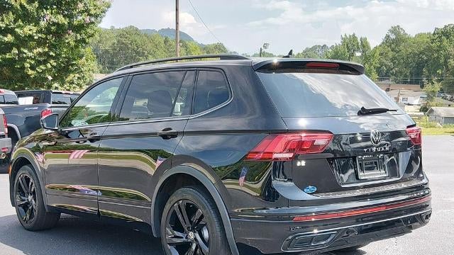 2023 Volkswagen Tiguan SE R-Line Black