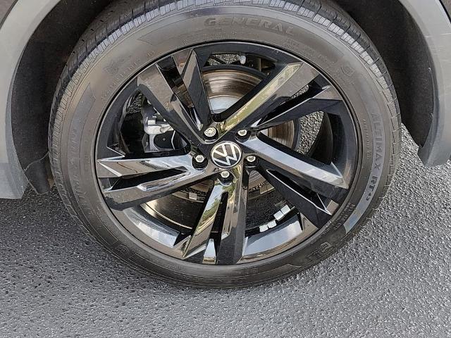 2023 Volkswagen Tiguan - $17,877