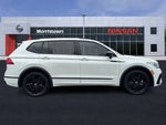 2022 Tiguan Thumbnail 3