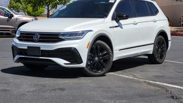 Preowned 2022 Volkswagen Tiguan SE R-Line Black for Sale