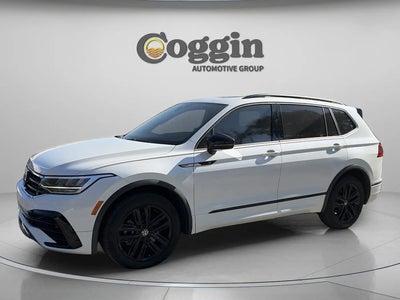 2022 Volkswagen Tiguan SE R-LINE Black 4DR SUV