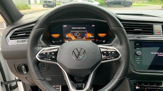 2023 Volkswagen Tiguan SE R-Line Black