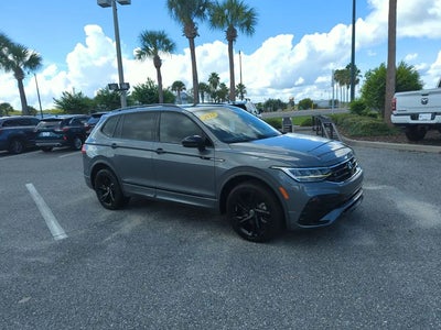 2023 Volkswagen Tiguan SE R-LINE Black 4DR SUV