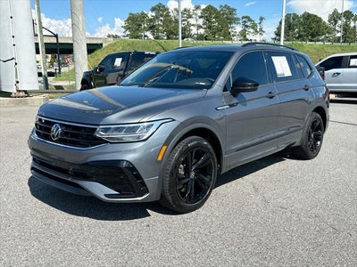 2024 Volkswagen Tiguan SE R-LINE Black 4DR SUV