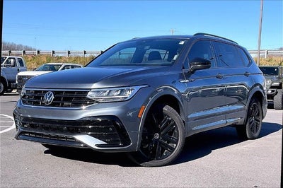 2022 Volkswagen Tiguan SE R-LINE Black 4DR SUV