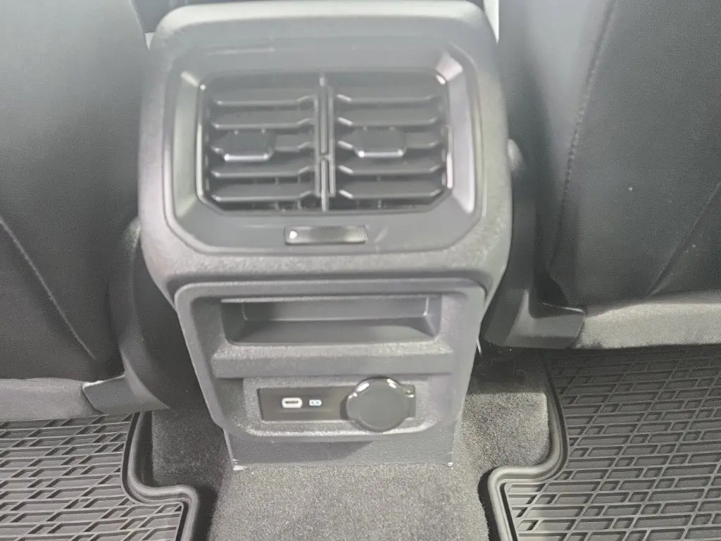2023 Volkswagen Tiguan - $22,791