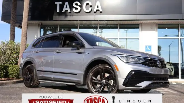 Preowned 2023 Volkswagen Tiguan SE R-Line Black for Sale