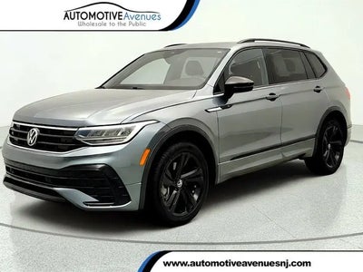 Photo of a 2023 Volkswagen Tiguan SE R-LINE Black 4DR SUV for sale