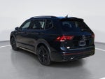 2022 Tiguan Thumbnail 5