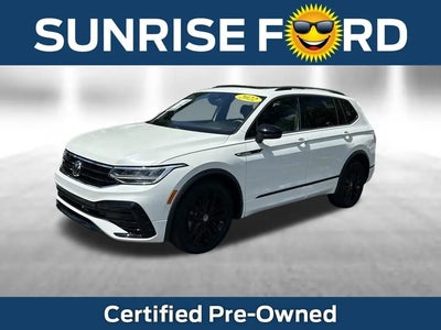 Photo of a 2022 Volkswagen Tiguan SE R-LINE Black 4DR SUV for sale