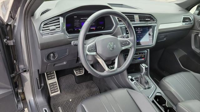 2023 Volkswagen Tiguan SE R-Line Black