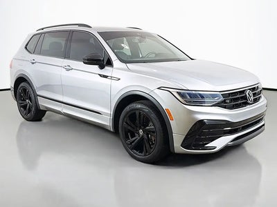 2023 Volkswagen Tiguan SE R-LINE Black 4DR SUV