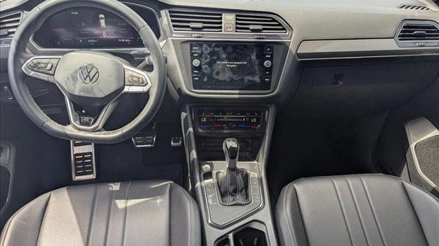 2023 Volkswagen Tiguan SE R-Line Black