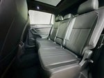 2023 Tiguan Thumbnail 14
