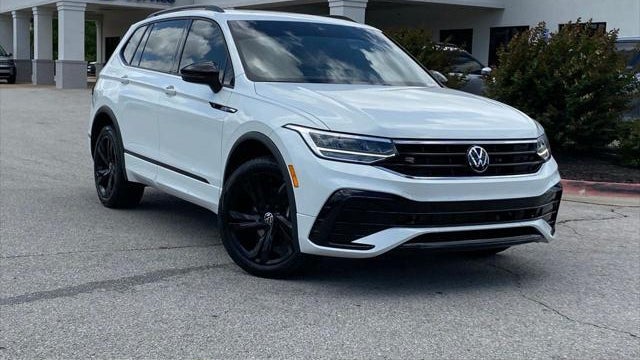 Preowned 2024 Volkswagen Tiguan SE R-Line Black for Sale