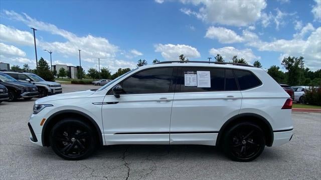 2024 Volkswagen Tiguan SE R-Line Black